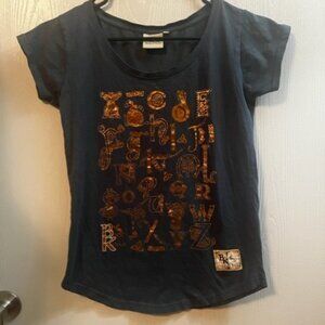 Book of Kells Foil Alphabet Celtic Knot T-shirt Women's Small